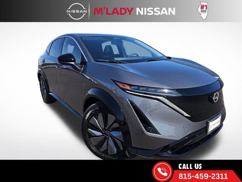 Used 2025 Nissan Ariya FWD image 1