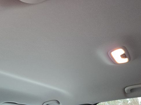 New 2025 Chevrolet TrailBlazer LT w/ Convenience Package image 33