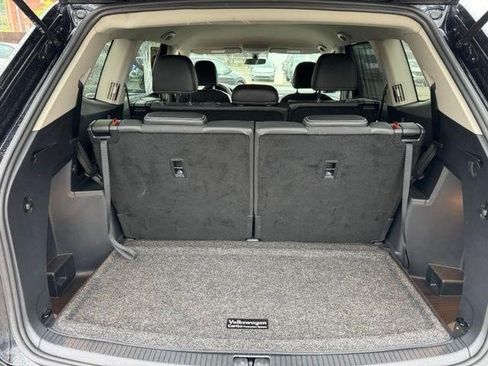 Used 2023 Volkswagen Atlas SE AWD/4WD image 11