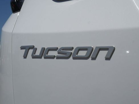 Used 2025 Hyundai Tucson SEL FWD image 16