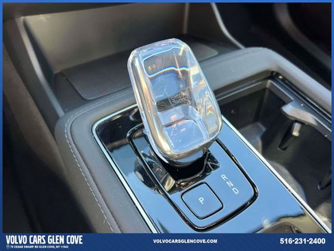 Used 2025 Volvo XC90 B6 Plus w/ Protection Package Premier image 27