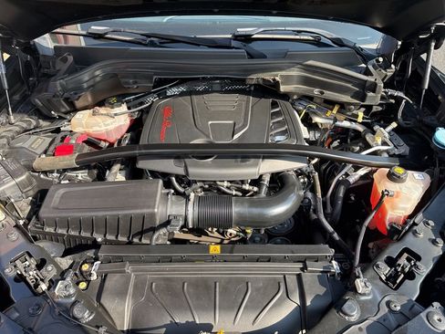 Used 2022 Alfa Romeo Stelvio Veloce image 66