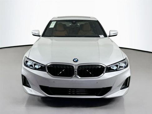 New 2025 BMW 330i Sedan w/ Premium Package RWD image 2