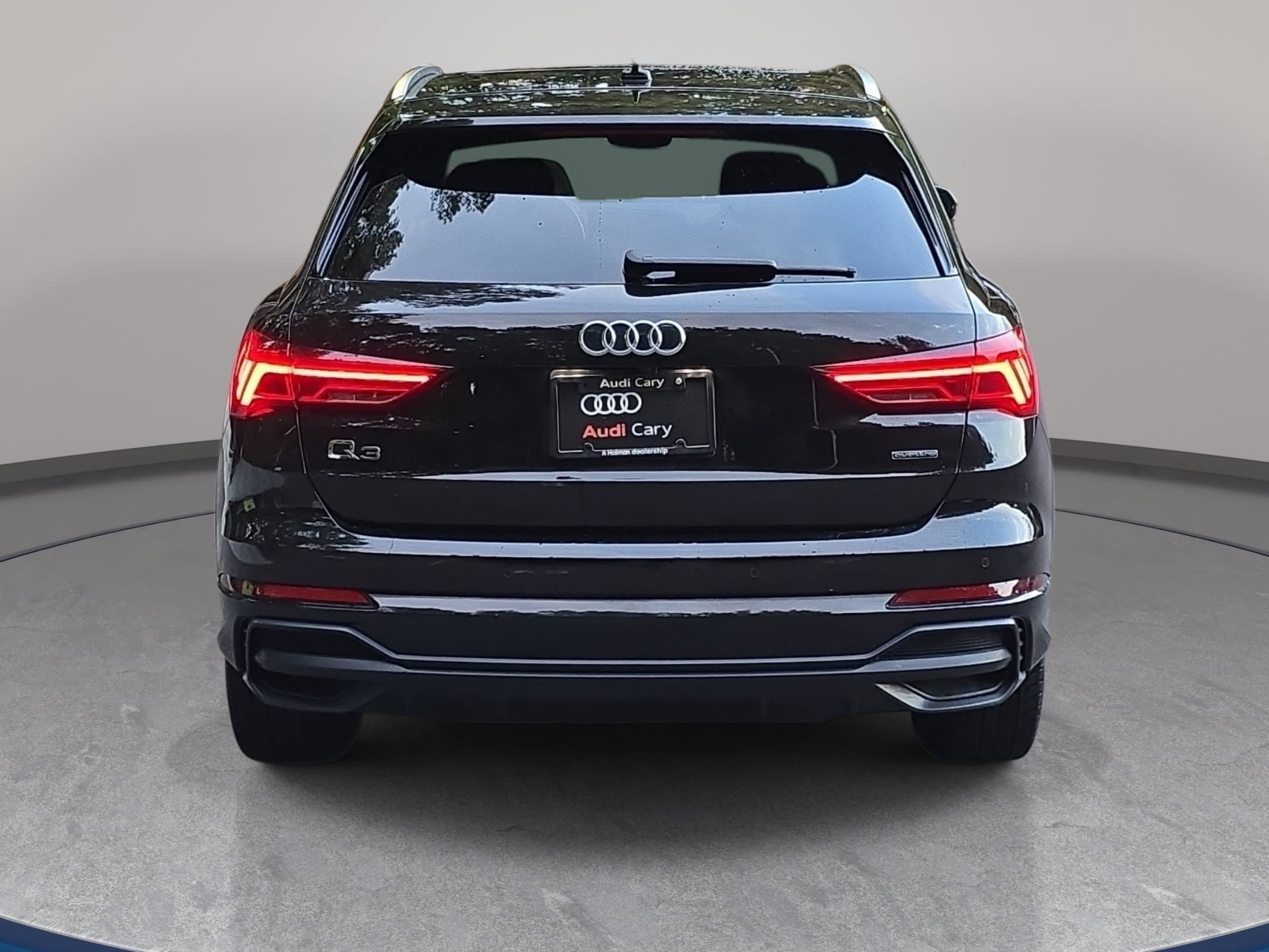 Used 2022 Audi Q3 2.0T Premium w/ Convenience Package AWD/4WD image 6