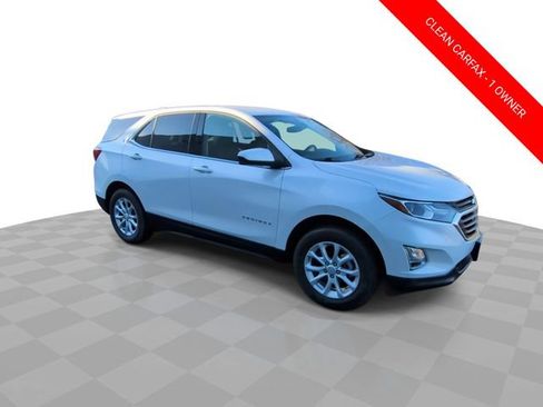 Used 2020 Chevrolet Equinox LT image 2