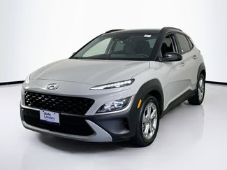 Used 2023 Hyundai Kona SEL video 1