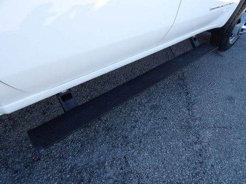 Used 2021 GMC Sierra 3500 4x4 Crew Cab w/ Convenience Package image 47