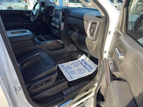 Used 2019 GMC Sierra 1500 Denali w/ Driver Alert Package II AWD/4WD image 15