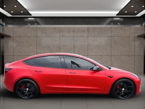Used 2023 Tesla Model 3 Standard Range RWD image 2