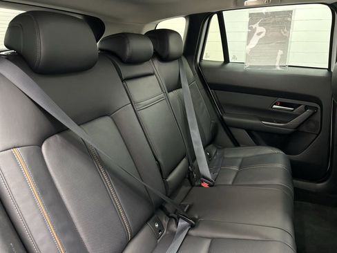 Certified 2025 MAZDA CX-50 AWD 2.5 Hybrid w/ Premium Pkg image 24