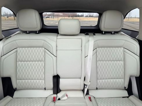 Used 2024 Lincoln Nautilus Black Label image 25
