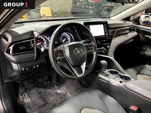 Used 2024 Toyota Camry LE AWD/4WD image 18