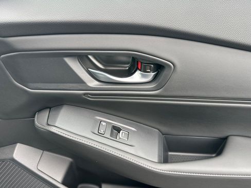 Used 2025 Honda Accord Sport image 20