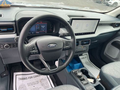 Used 2025 Ford Maverick XLT w/ XLT Luxury Package image 10