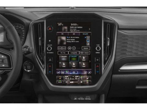 Used 2025 Subaru Forester Premium AWD/4WD image 12