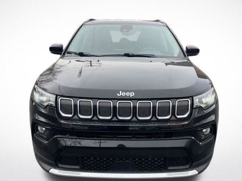 Used 2022 Jeep Compass Limited image 8