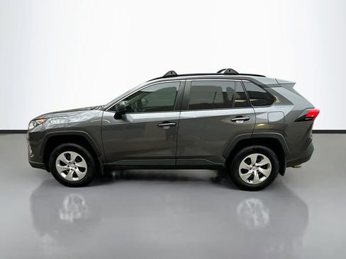 Used 2020 Toyota RAV4 LE image 9