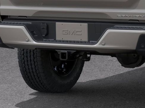 New 2026 GMC Canyon Denali AWD/4WD image 14