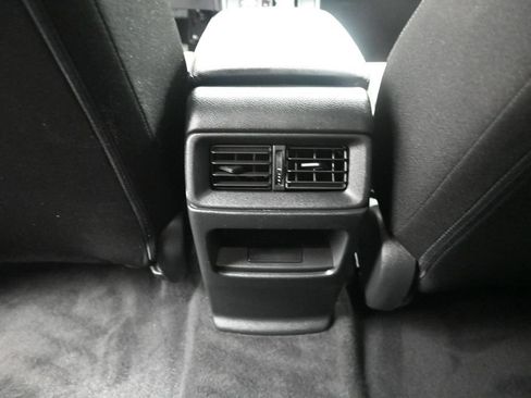 Used 2024 Honda CR-V LX image 19