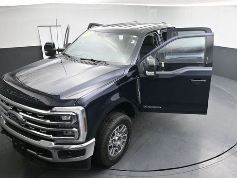 Used 2024 Ford F250 Lariat AWD/4WD image 33
