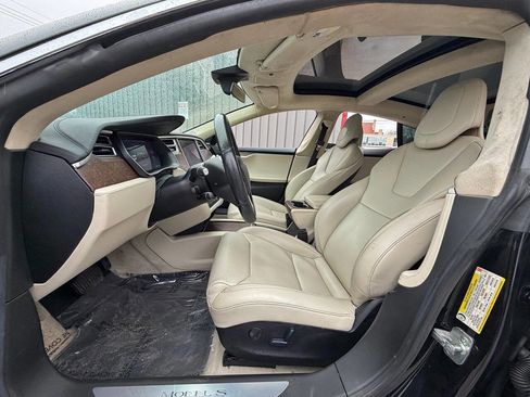 Used 2017 Tesla Model S 60 image 11