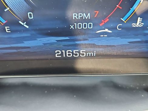 Used 2025 Chevrolet Equinox LT w/ Convenience Package II FWD image 17