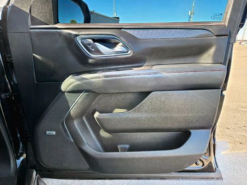 Used 2022 Chevrolet Tahoe RST w/ Luxury Package AWD/4WD image 55