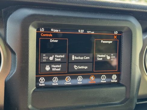 Used 2021 Jeep Wrangler Sport AWD/4WD image 27