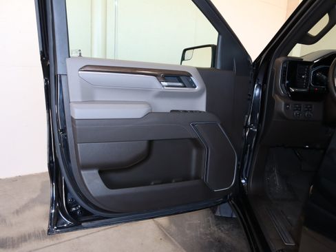 Used 2026 Chevrolet Silverado 1500 RST AWD/4WD image 32