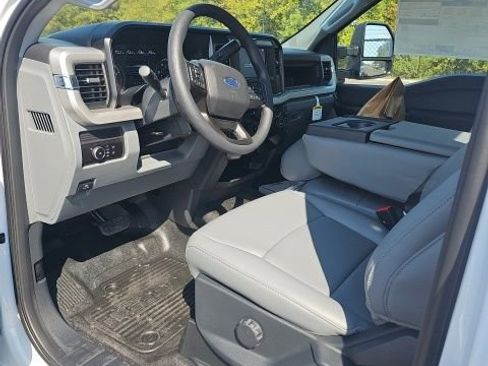 New 2026 Ford F350 XL w/ XL Chrome Package AWD/4WD image 5