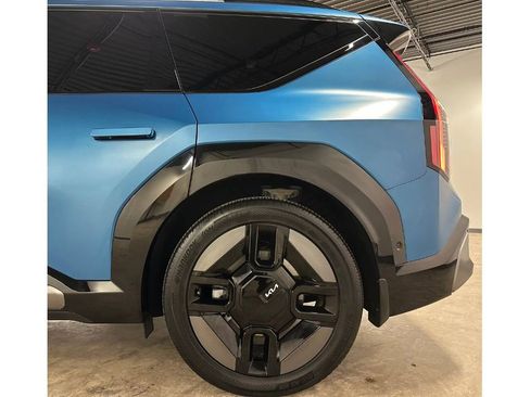 Used 2024 Kia EV9 GT-Line image 10