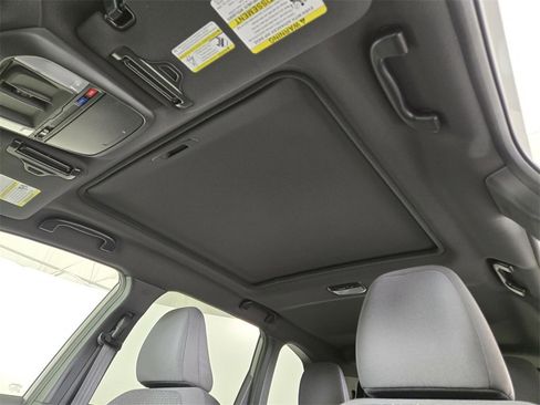 New 2025 Subaru Forester Premium image 9