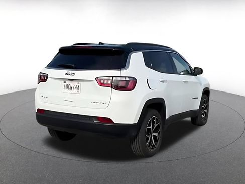 Used 2025 Jeep Compass Limited AWD/4WD image 15