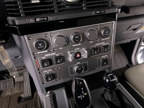 Used 2025 INEOS Grenadier Station Wagon AWD/4WD image 24