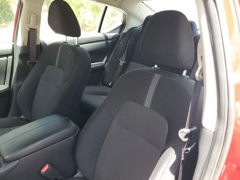 Used 2024 Nissan Sentra SV image 17