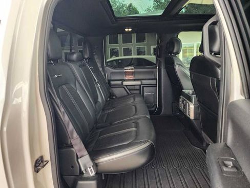 Used 2015 Ford F150 Platinum w/ Equipment Group 701A Luxury AWD/4WD image 16
