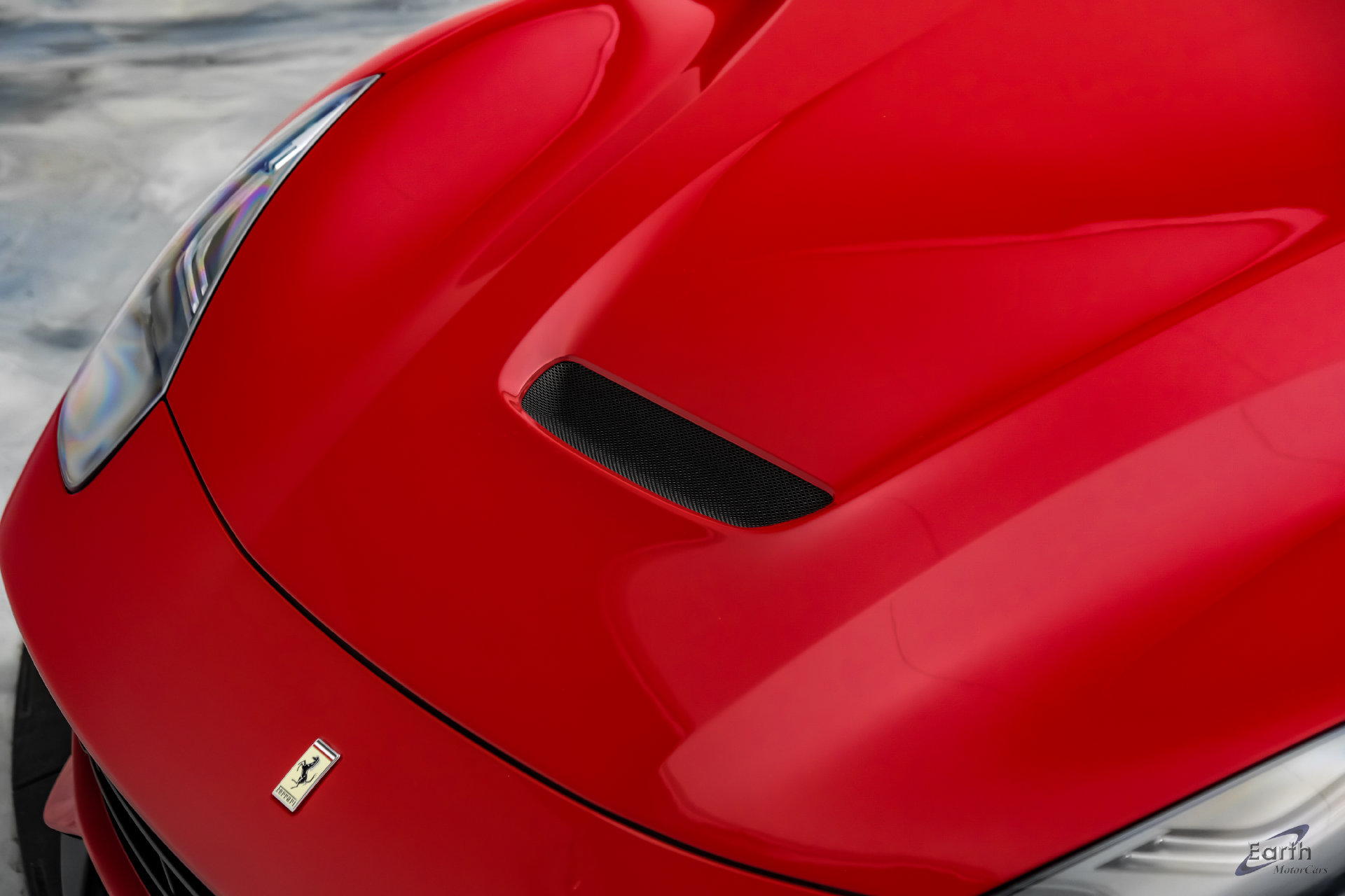 Used 2015 Ferrari F12 Berlinetta RWD image 39