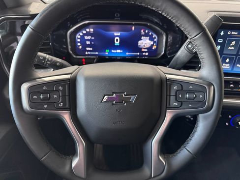 Certified 2026 Chevrolet Silverado 1500 RST AWD/4WD image 12
