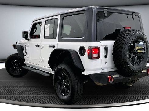 Used 2020 Jeep Wrangler Unlimited Sport AWD/4WD image 4