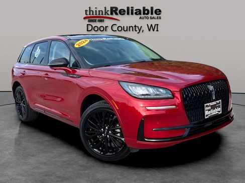 Used 2024 Lincoln Corsair AWD w/ Equipment Group 101A image 7