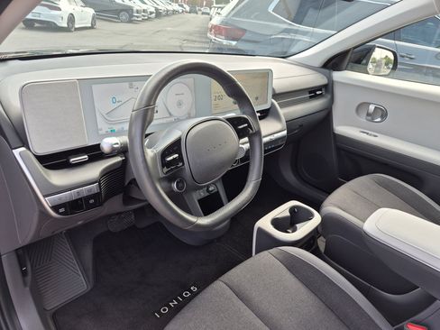 Certified 2024 Hyundai Ioniq 5 SEL RWD image 16
