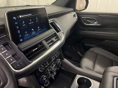 Used 2024 Chevrolet Tahoe Z71 w/ Z71 Off-Road Package image 35