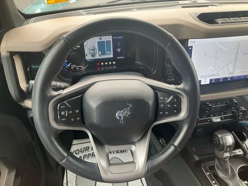 Used 2023 Ford Bronco Wildtrak AWD/4WD image 23