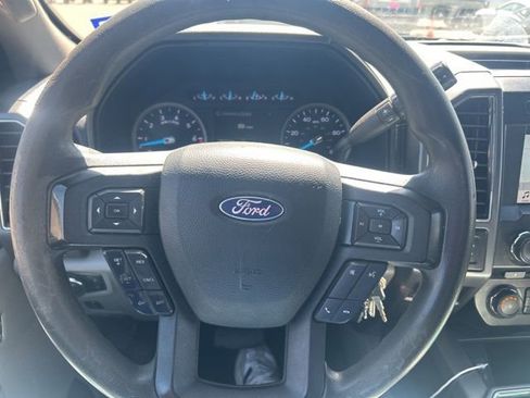 Used 2018 Ford F250 XLT w/ XLT Premium Package image 16