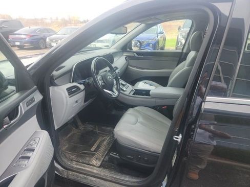 Used 2021 Hyundai Palisade SEL w/ Premium Package image 6