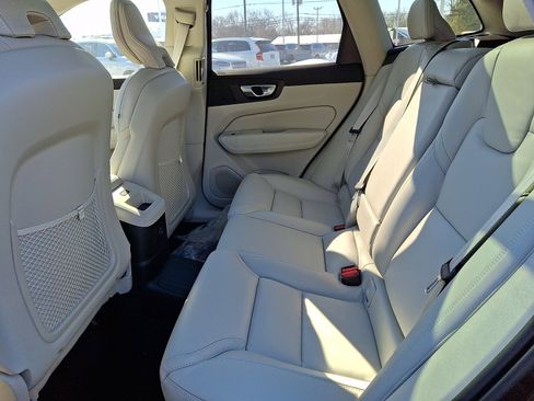 New 2026 Volvo XC60 T8 Ultra w/ Protection Package Premier image 5