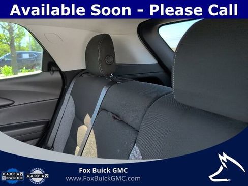 Used 2024 Chevrolet TrailBlazer LT w/ Convenience Package AWD/4WD image 8
