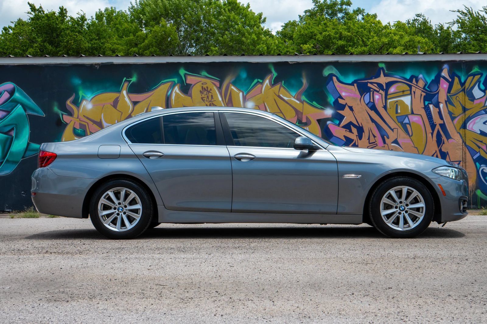 Used 2016 BMW 528i Sedan RWD image 6