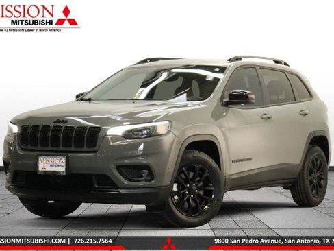 Used 2023 Jeep Cherokee Altitude Lux AWD/4WD image 1