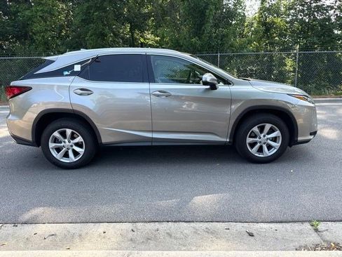 Used 2017 Lexus RX 350 AWD w/ Premium Package image 12
